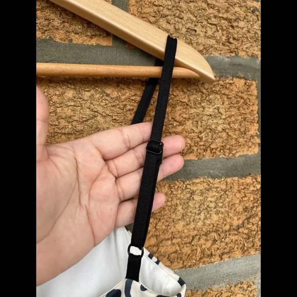 By Egreis Cheetah Bodycon Hazel Dress small - Picture 9 of 10